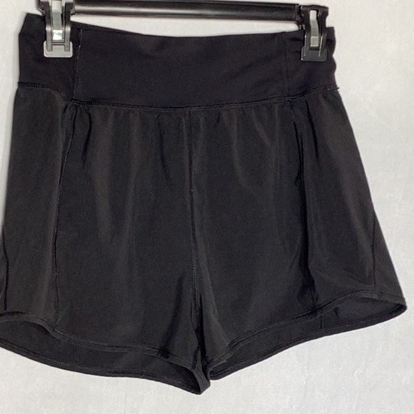 Lululemon track shorts - Picture 3 of 11